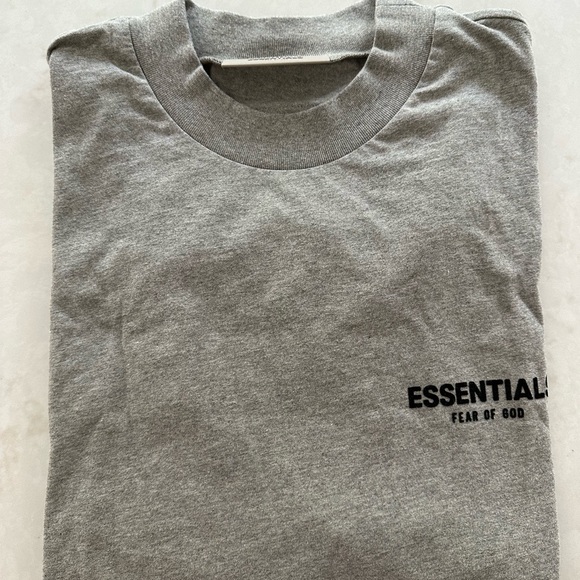 NEW Fear of God Essentials Tee Dark Oatmeal L - Picture 9 of 10